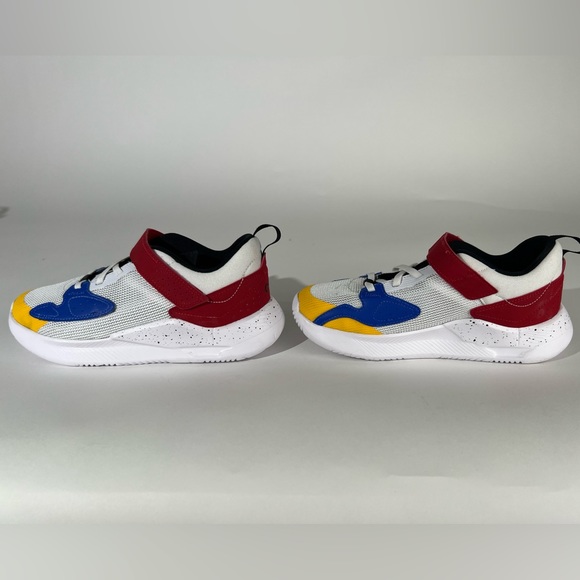 Nike Air Jordan Cadence Sneakers CQ9234-101 Low Top Slip On Multicolor Youth 3 - Picture 3 of 7